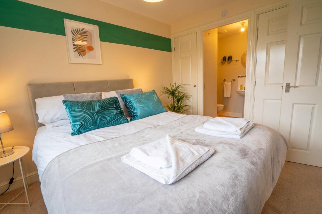 Saltbox - 3 Bed With Off-street Parking, Fast Wifi, Sleeps 7, Location Ashby-de-la-Zouch